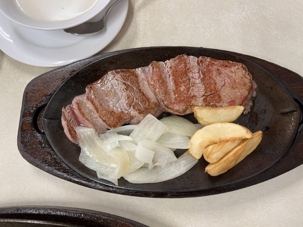 沖縄旅行
子連れ沖縄旅行
ジャッキーステーキハウス
沖縄ステーキ
ステーキ